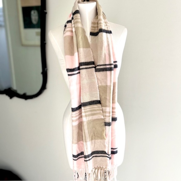 Made in Scotland 100% Cashmere Pink, Brown, Black Scarf - Picture 3 of 4
